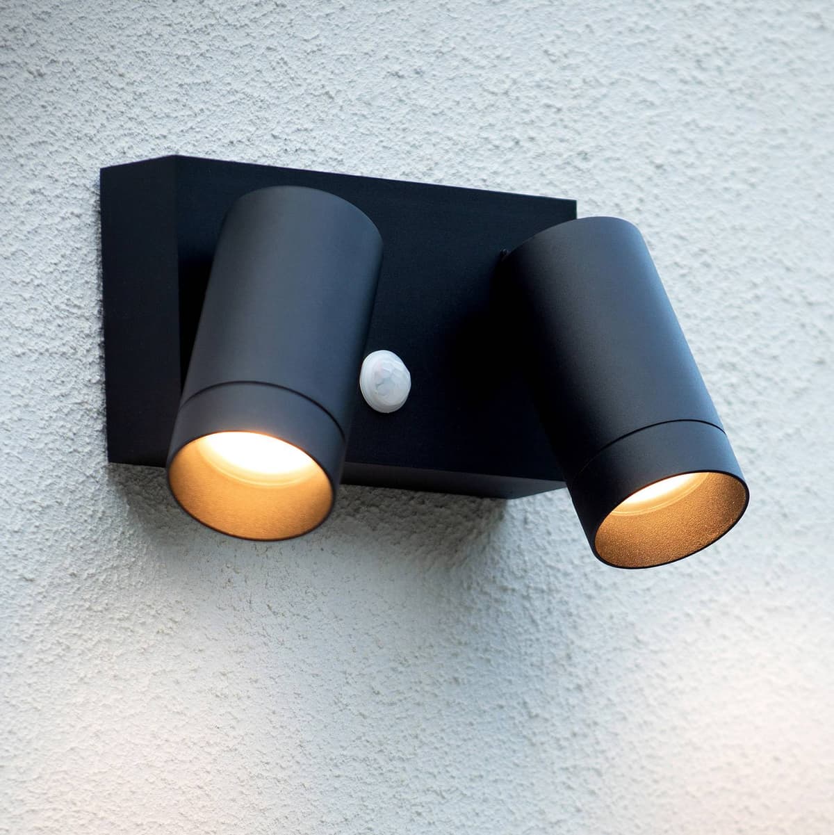 Lucide Lampa zewnętrzna z czujnikiem ruchu Taylor, możliwość ściemniania, czarny, aluminium, nowoczesny