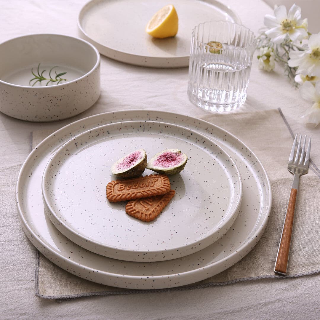 East Urban Home Delaenie Stoneware Dinnerware Set 18 Piece - Service for 6 White 18