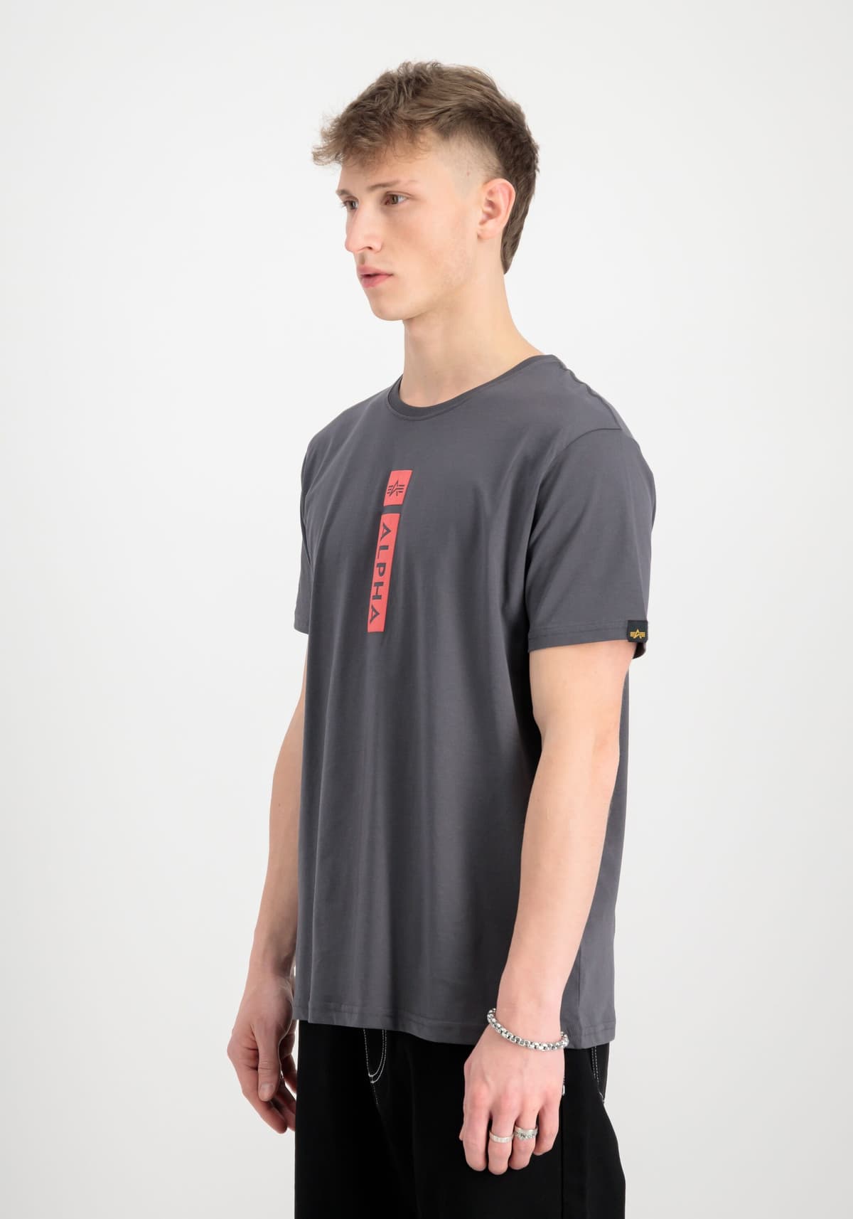 T-Shirt ALPHA INDUSTRIES "Alpha Puff Print T-Shirt", Herren, Gr. L, grau (vintage grau), Obermaterial: 100% Baumwolle, Shirts T-Shirt vintage grau L