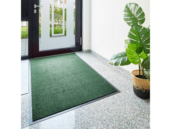 Fussmatte GOODPRODUCT Emil , grün (dunkelgrün), B:90cm H:6mm L:150cm, Polyamid, Teppiche, Fussmatte, Schmutzfangmatte für den Innenbereich, unifarben
