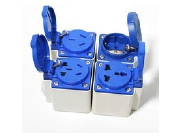 Multifunctionele AU US UK EU Duitsland Frankrijk Brazilië Zwitserland Italië Outdoor waterdichte stopcontact met bodemdoos Industrie AC-stroomaansluiting