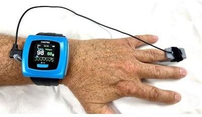 Concord Health Supply Wrist-Worn Pulse Oximeter with Digital Software Download and Download Cable