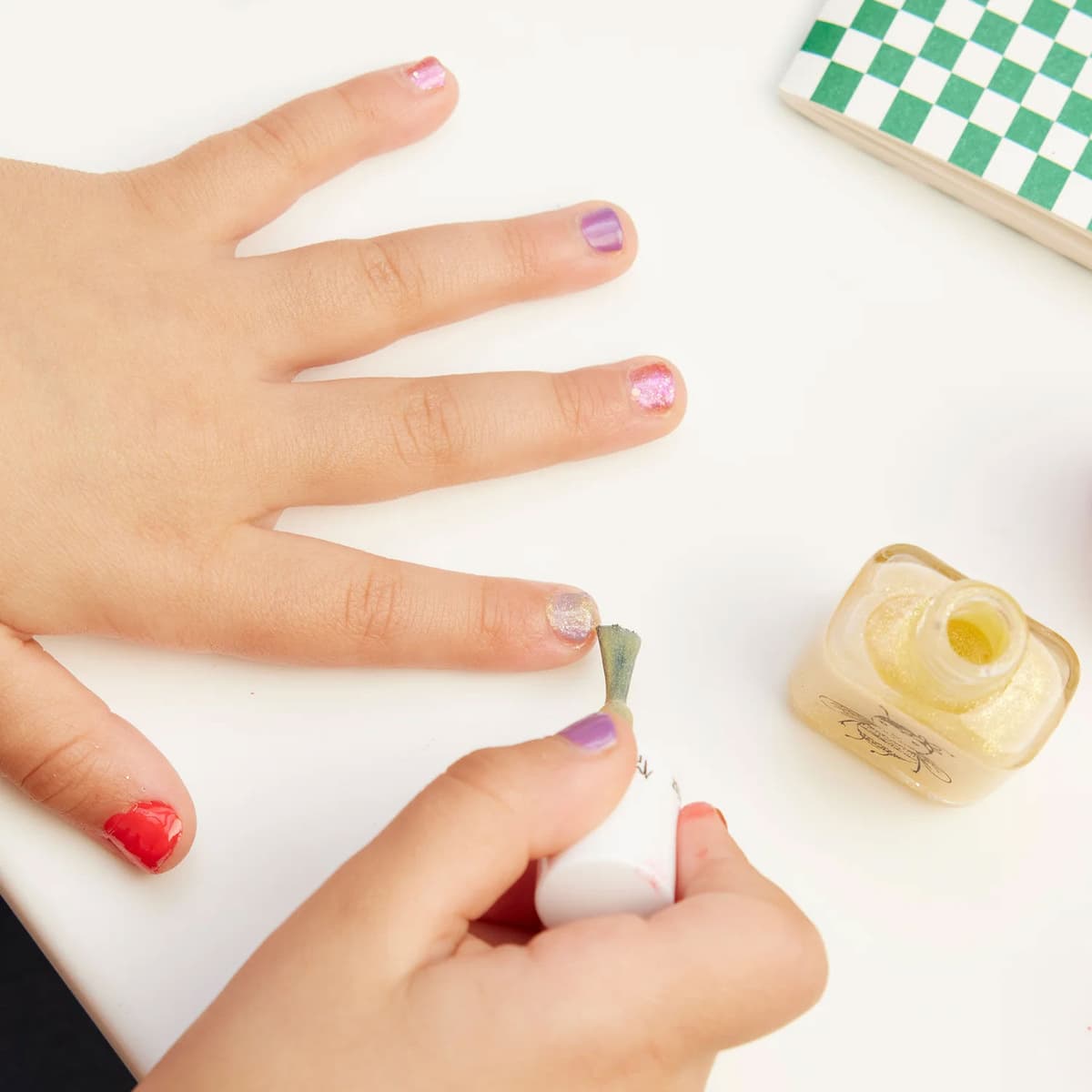 MANUCURIST Petite Nail Polish Bonnie 8ml
