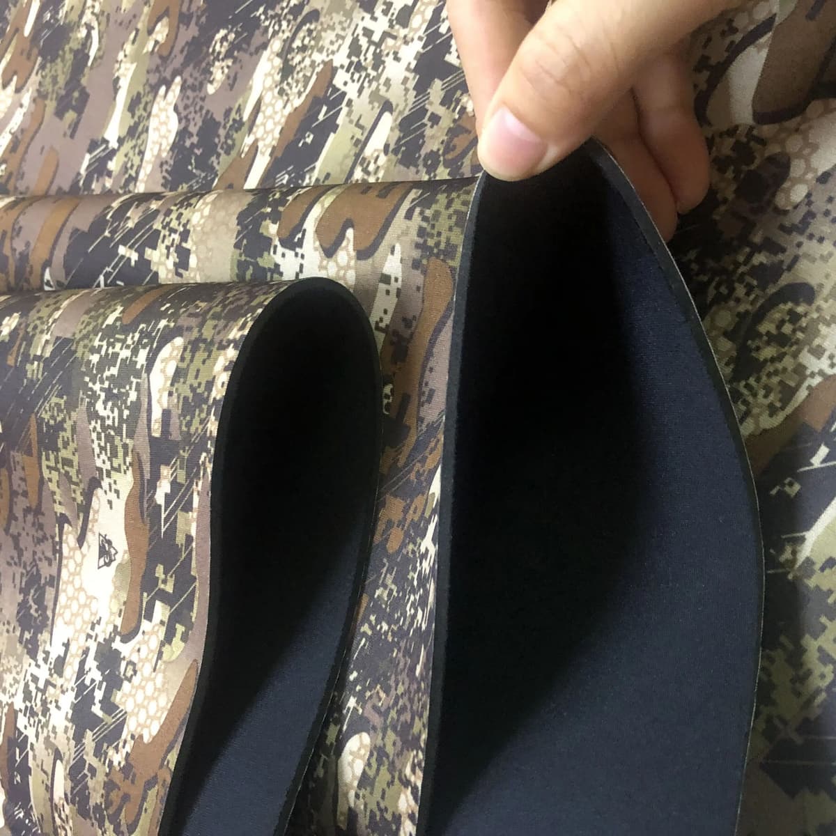 NONE 50cm Camouflage Printed Neoprene Fabric SBR Chloroprene Rubber Laminated Diving Material Thermal Insulation Shockproof DIY Craft