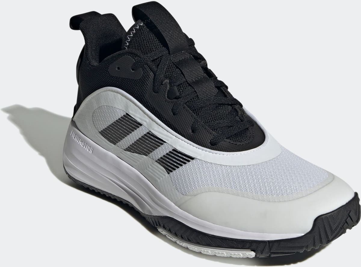 Basketballschuh ADIDAS SPORTSWEAR "OWN THE GAME 3", Herren, Gr. 46, schwarz-weiss (cloud weiß, core schwarz, core schwarz), Synthetik, Textil, Schuhe Basketballschuh cloud weiß, core schwarz, core schwarz 46
