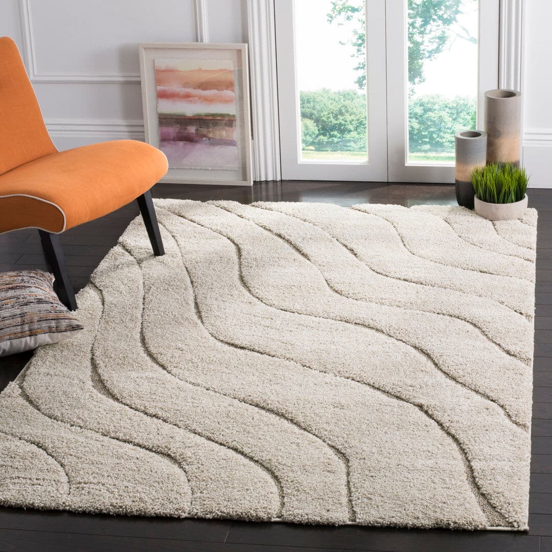 17 Stories Finzer Shaggy Area Rug Beige/Cream Rectangle 183 x 274 cm