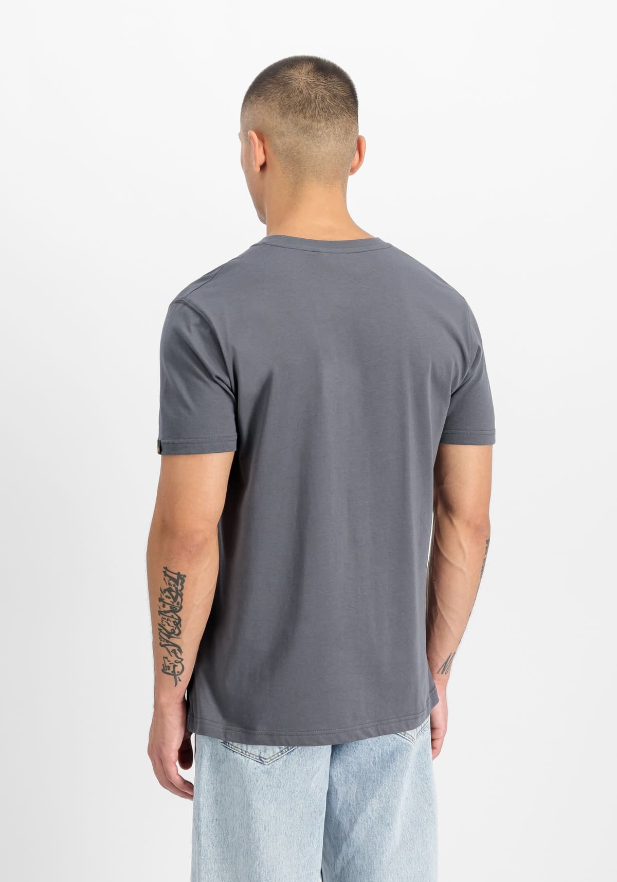 T-Shirt ALPHA INDUSTRIES "Foam ML T-Shirt", Herren, Gr. XXL, grauschwarz, Obermaterial: 100% Baumwolle, Shirts T-Shirt grauschwarz XXL