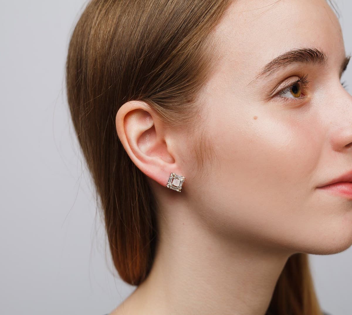 NEORE Liv Naked Earrings