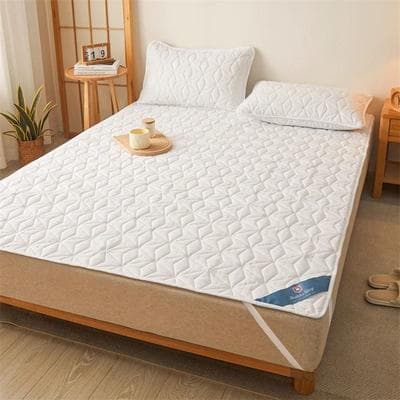 Uplift Essentials Waterproof Quilted Mattress Topper With Elastic Band Bed Protector Pad 47.2 78.7 In white