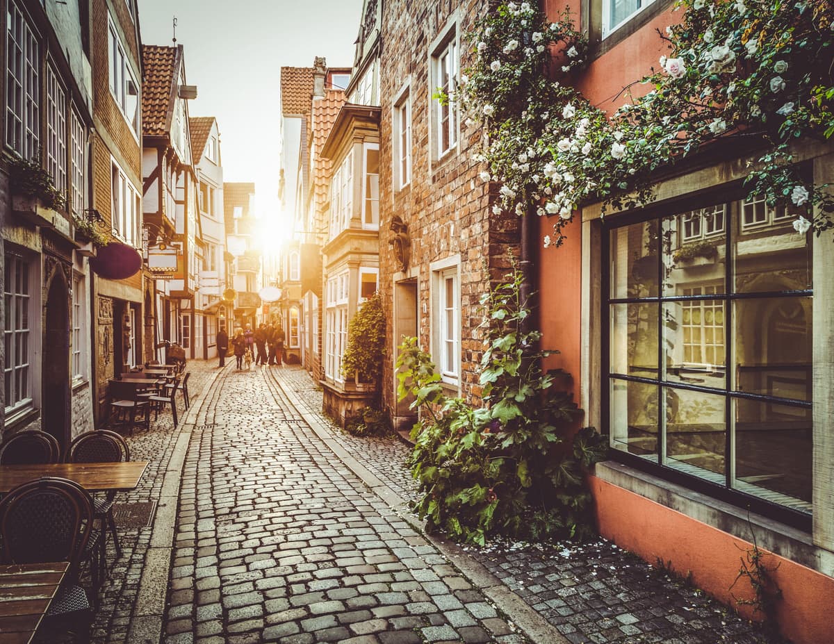Fototapete PAPERMOON "Old Town in Belgium", bunt, B:4m L:2,6m, Vlies, Tapeten, Fototapete bunt B/L: 4m x 2,6m, Bahnen: 8 Stk.