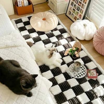 Uplift Essentials Warm Dog Bed Mat Sofa And Couch Protector For Large Dogs black And White 23.6 X 23.6inch