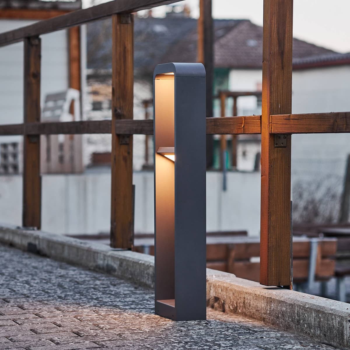 Słupek oświetleniowy LED Darko Lindby, aluminiowy / szary / cynkowy, aluminium, nowoczesny