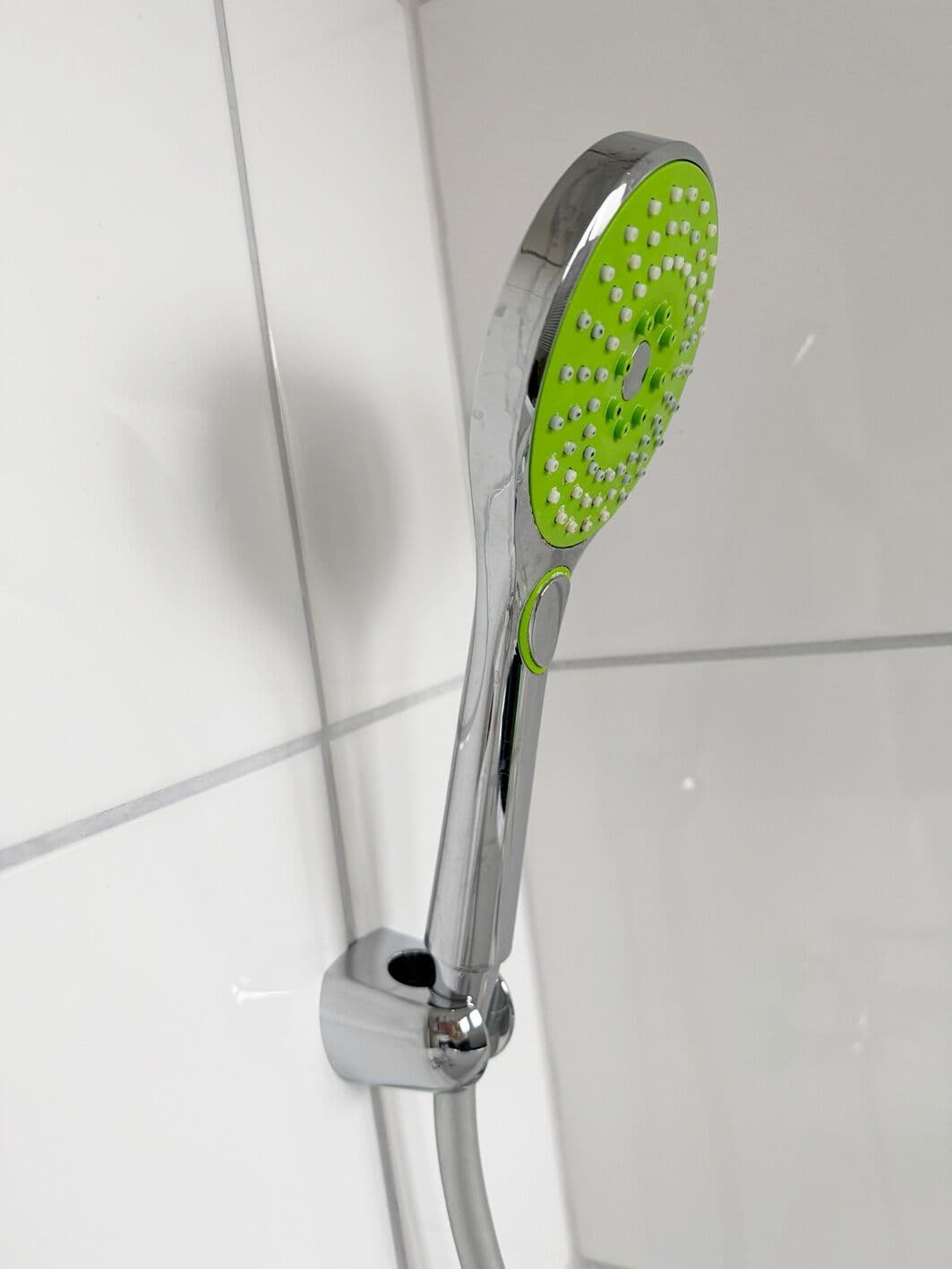 Brausehalter ADOB, grau (chromfarben), B:5cm T:5,5cm, Kunststoff, Duschkopfhalterungen, Brausehalter, starr chromfarben Einheitsgröße