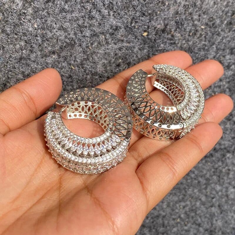 Huitan Graceful Hoop Earrings with Sparkling Cubic Zirconia Fancy Exquisite Accessories for Women Modern Bright Party Jewelry