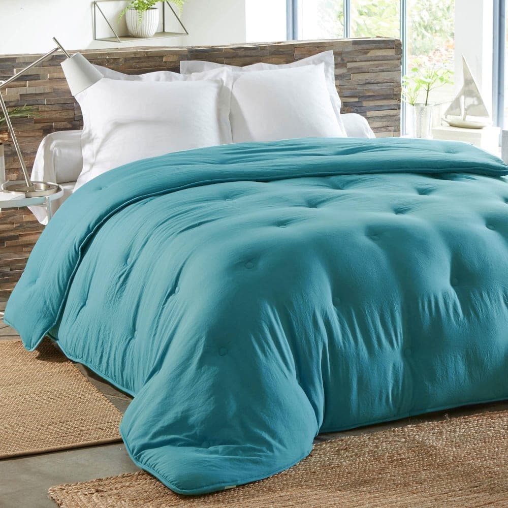 Becquet Couette chaude en polyester bleu orage 200x200 Bleu 200x1x200cm