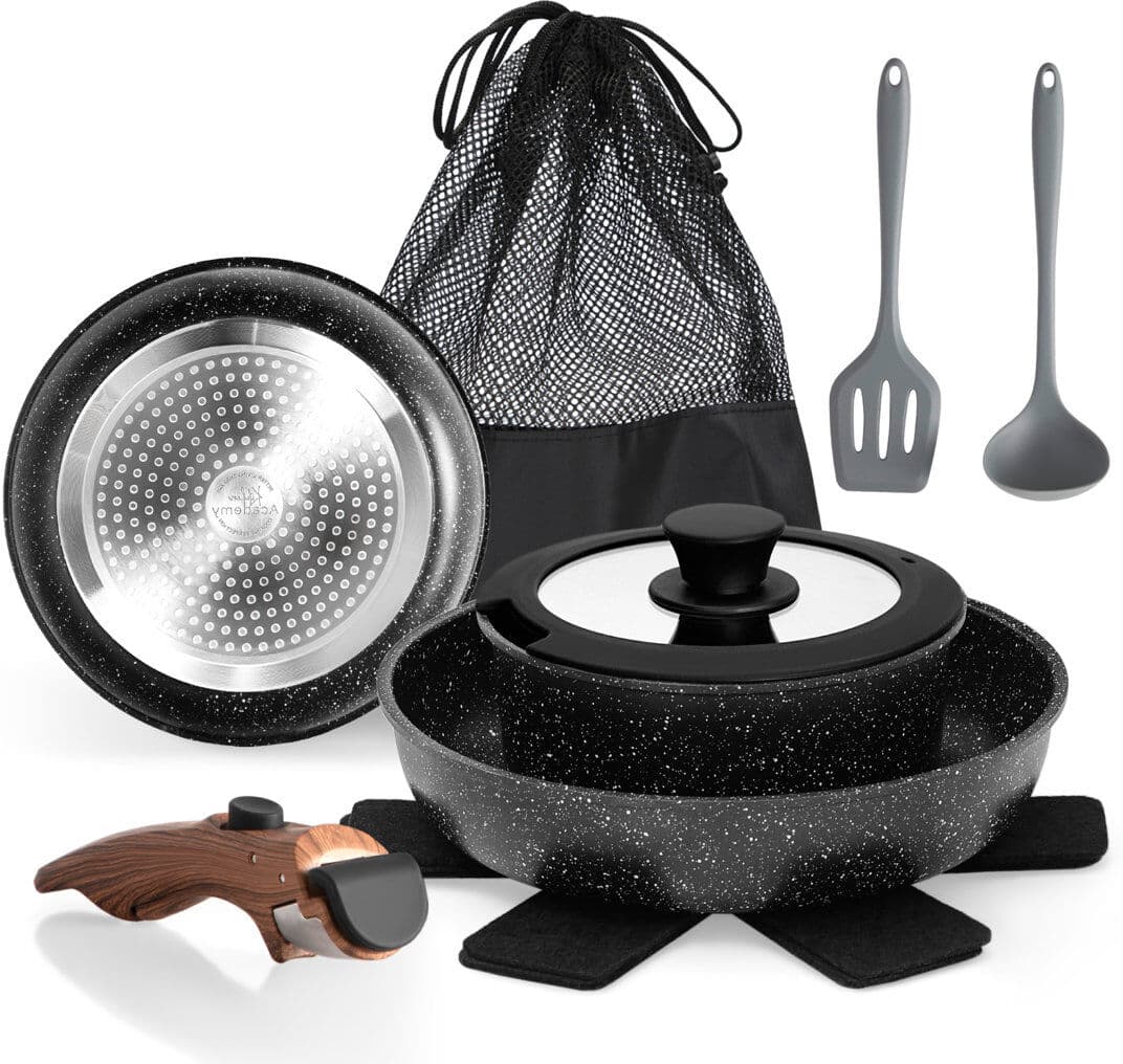 Blue Elephant 8 - Piece Non-Stick Cookware Set Green 8