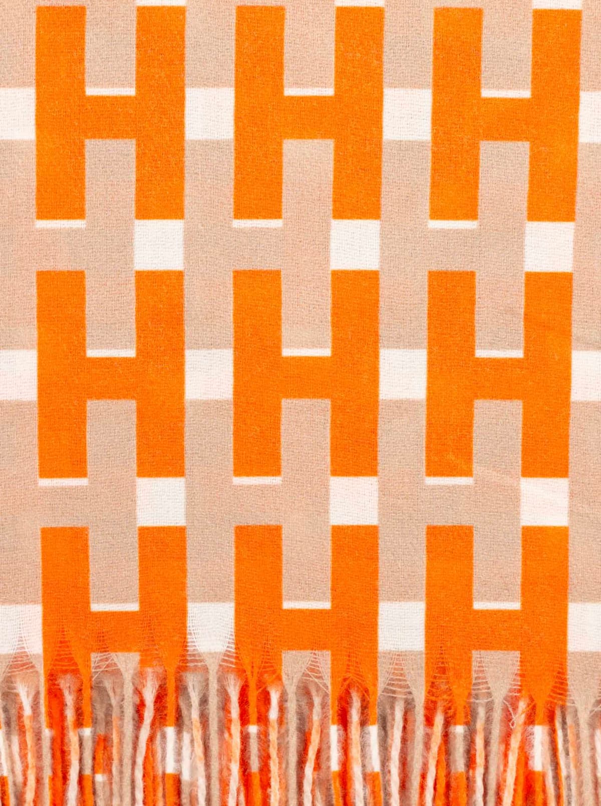 Schal ZWILLINGSHERZ "H-Grafisch", Damen, orange, Web, Obermaterial: 100% Polyester, Modetücher Schal, mit Fransen und grafischem Muster orange Einheitsgröße