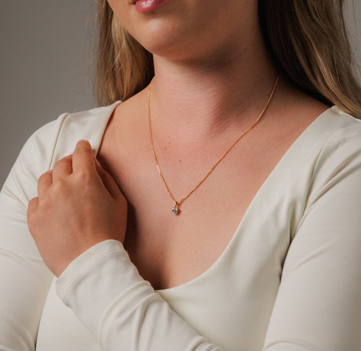 Midem Helsinki timanttiriipus 0,50ct keltakulta