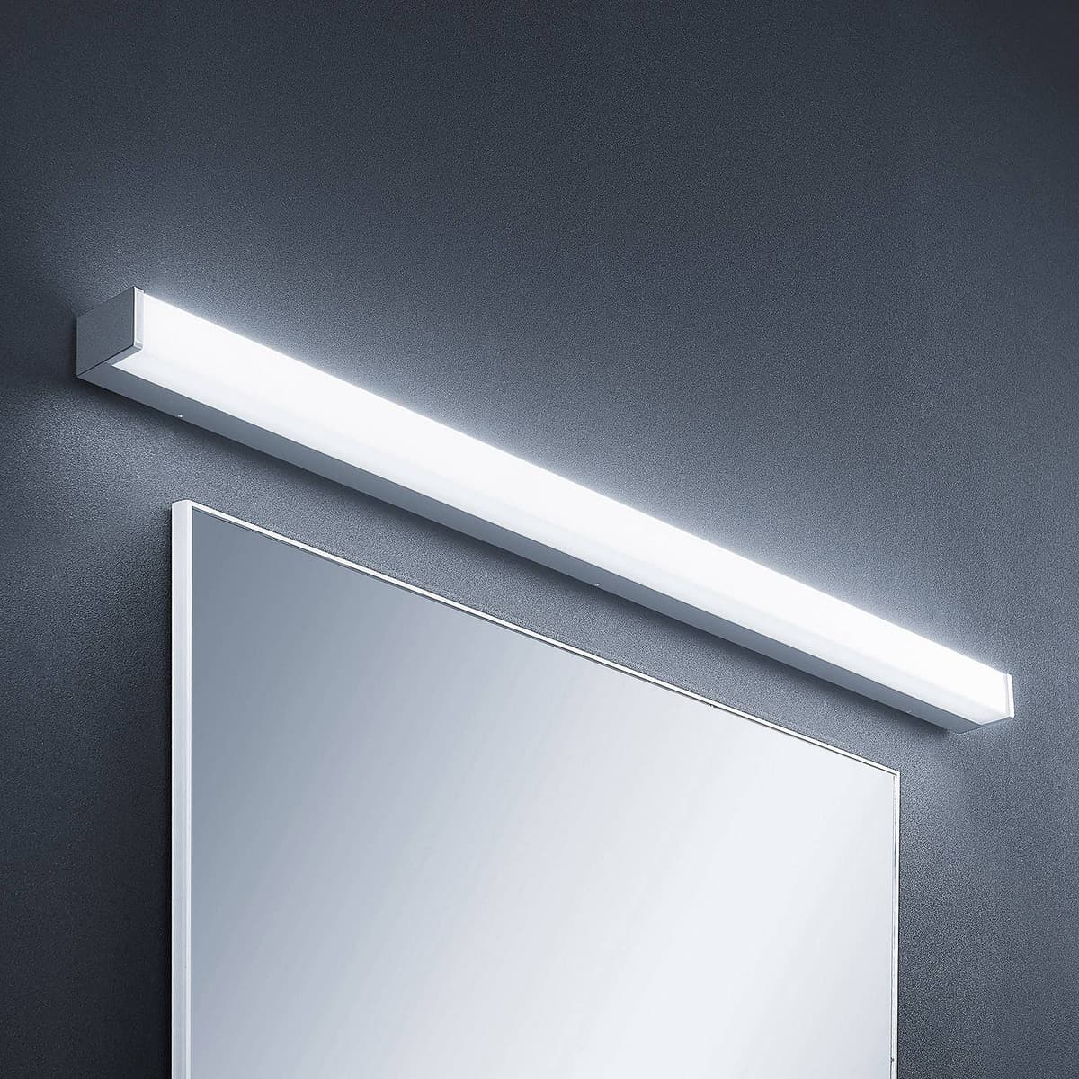Wandlampe Klea Lindby, chrom / silber, für Badezimmer, Aluminium, Modern, Wandleuchte, Wandlampe Bad