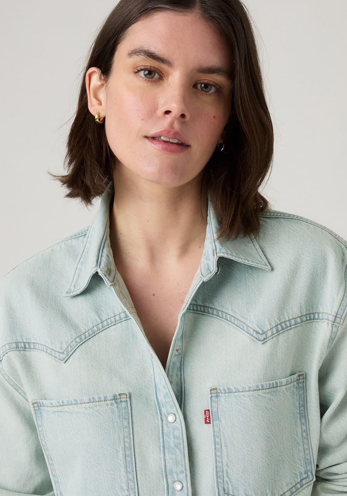 Jeansbluse LEVI'S "TEODORA WESTERN SHIRT", Damen, Gr. L (40), grün (that's it top), Web, Obermaterial: 100% Baumwolle, hüftbedeckend, Blusen Jeansbluse, mit Druckknöpfen that's it top L (40)