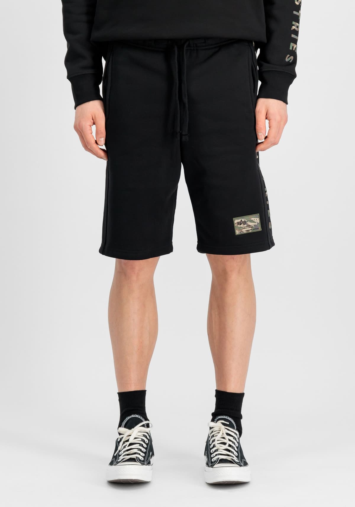 Shorts ALPHA INDUSTRIES "Camo Jogger Shorts", Herren, Gr. 3XL, Normalgrössen, schwarz, Obermaterial: 80% Baumwolle, 20% Polyester, Hosen Shorts schwarz 3XL, Normalgrössen