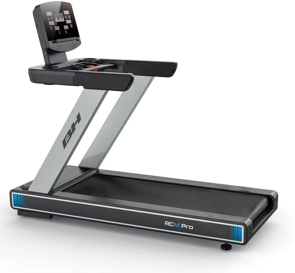 Fita de correr RCM Pró BH Fitness: com um potente motor AC que alcança velocidades de 0.8 a 22km/h