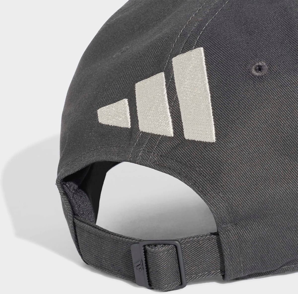 Baseball Cap ADIDAS PERFORMANCE "AUDI REVOLUT F1 TEAM DNA 3-STREIFEN", grau (utility schwarz), Obermaterial: 100% Baumwolle, Caps Baseball Cap utility schwarz Einheitsgröße