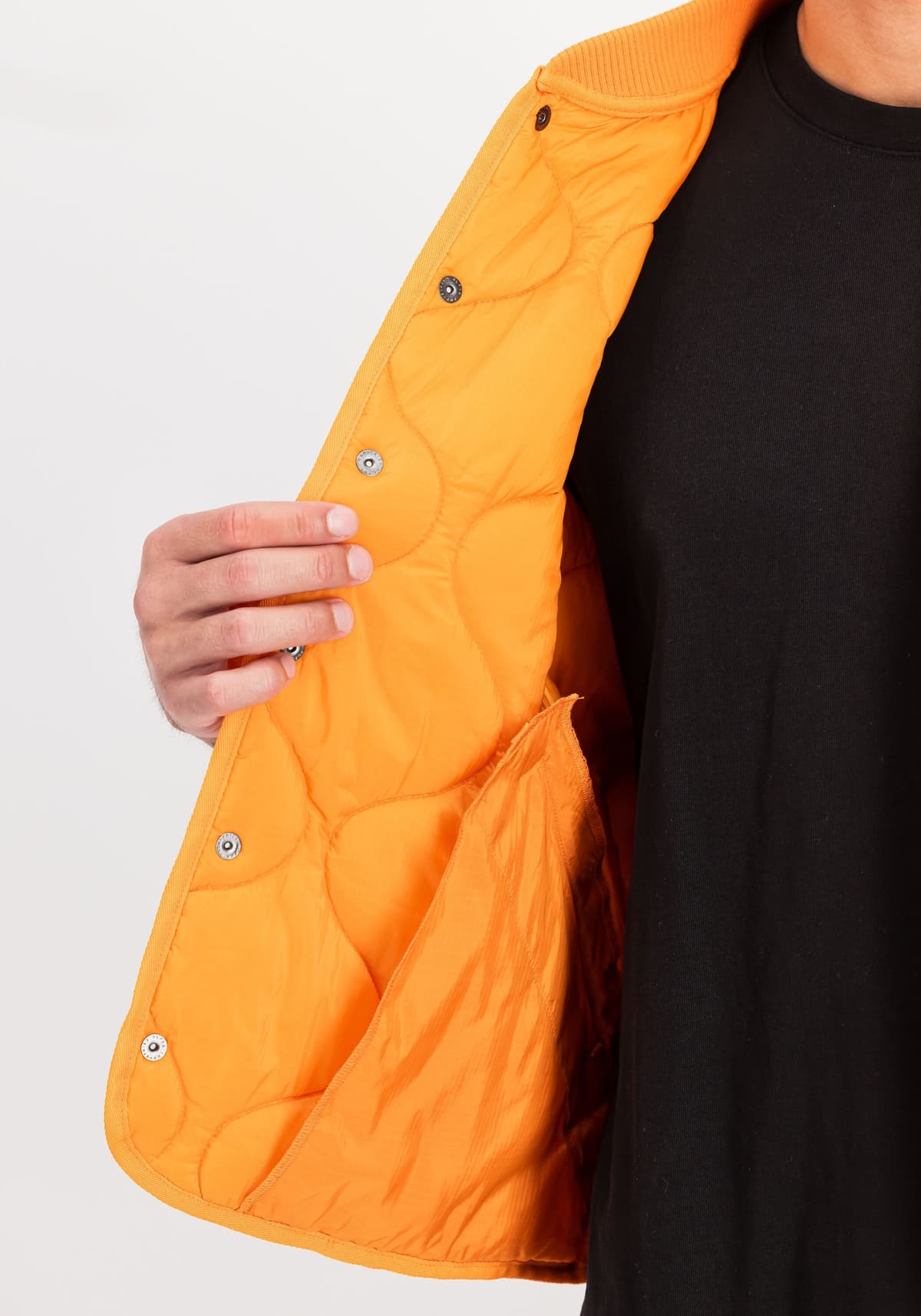 Funktionsweste ALPHA INDUSTRIES "Q-1 Vest", Herren, Gr. M, orange (alpha orange), Obermaterial: 100% Nylon. Futter: 100% Nylon. Füllung: 100% Polyester, Westen Funktionsweste