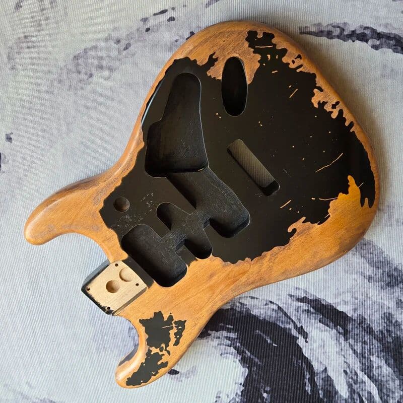 NONE High-quality DIY guitar body, vintage style, nitrocellulose finish, classic black, alder body, in stock with