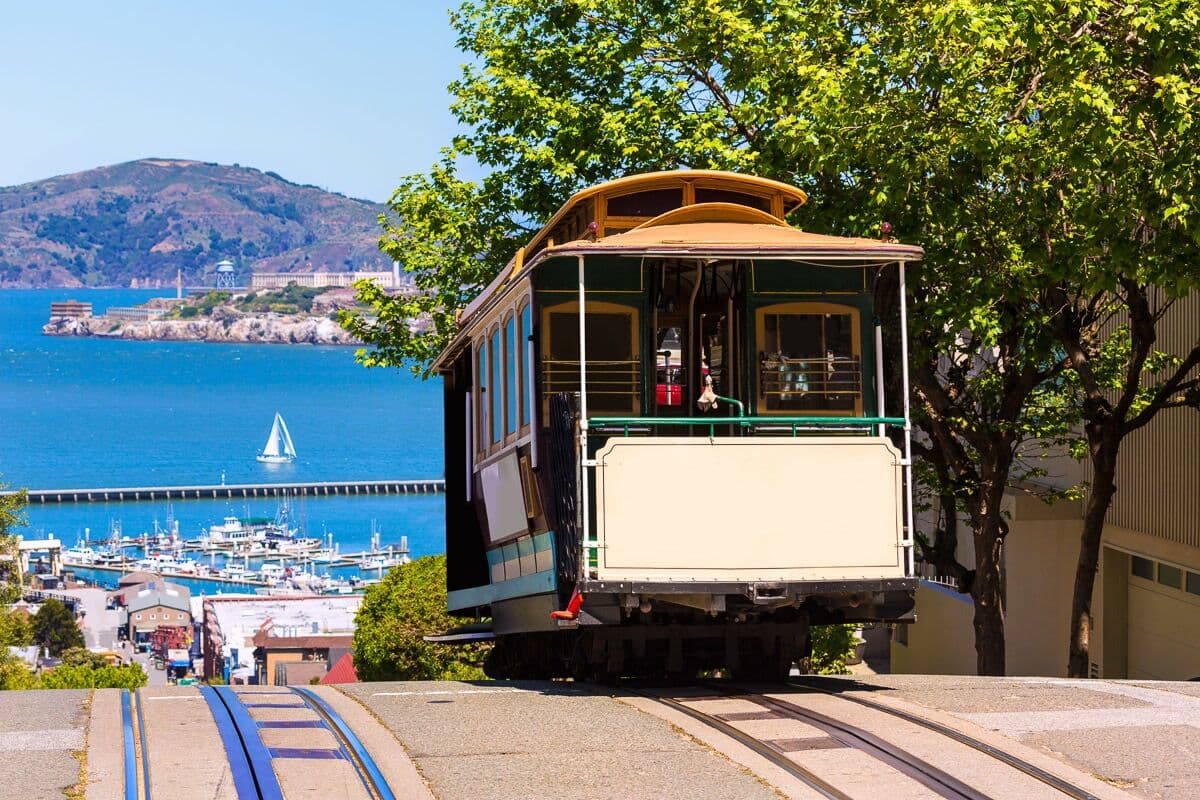Fototapete PAPERMOON "Seilbahn San Francisco", bunt, B:5m L:2,8m, Vlies, Tapeten, Fototapete bunt B/L: 5m x 2,8m, Bahnen: 10 Stk.