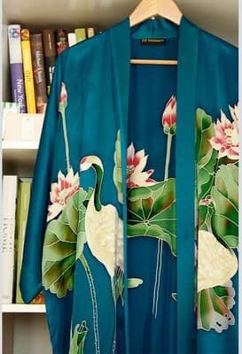 KIM + ONO Silk Handpainted Crane Kimono Robe - Short   KIM+ONO - teal / one size