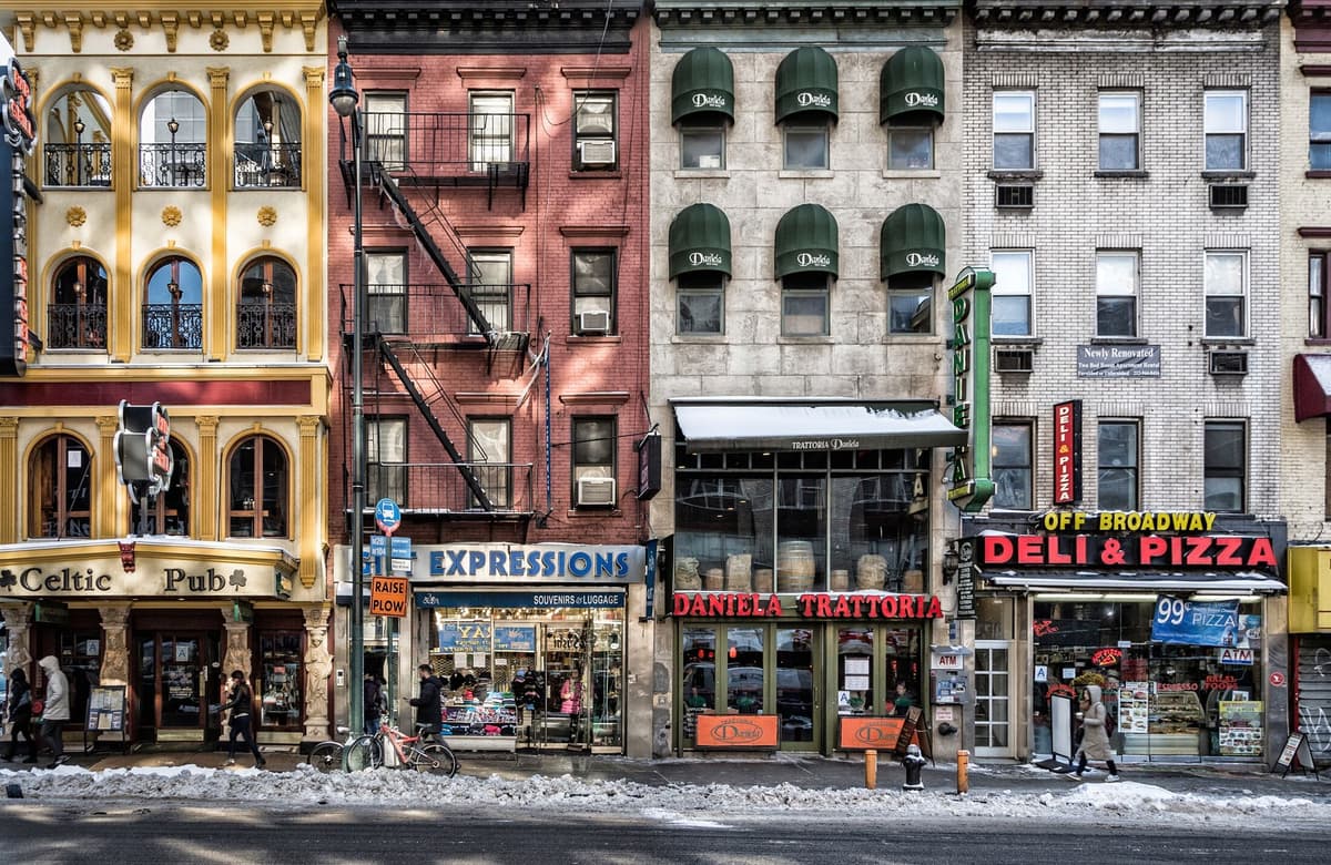 Fototapete PAPERMOON "Photo-Art PETER PFEIFFER, EIN KALTER TAG IN NY", bunt, B:5m L:2,8m, Vlies, Tapeten