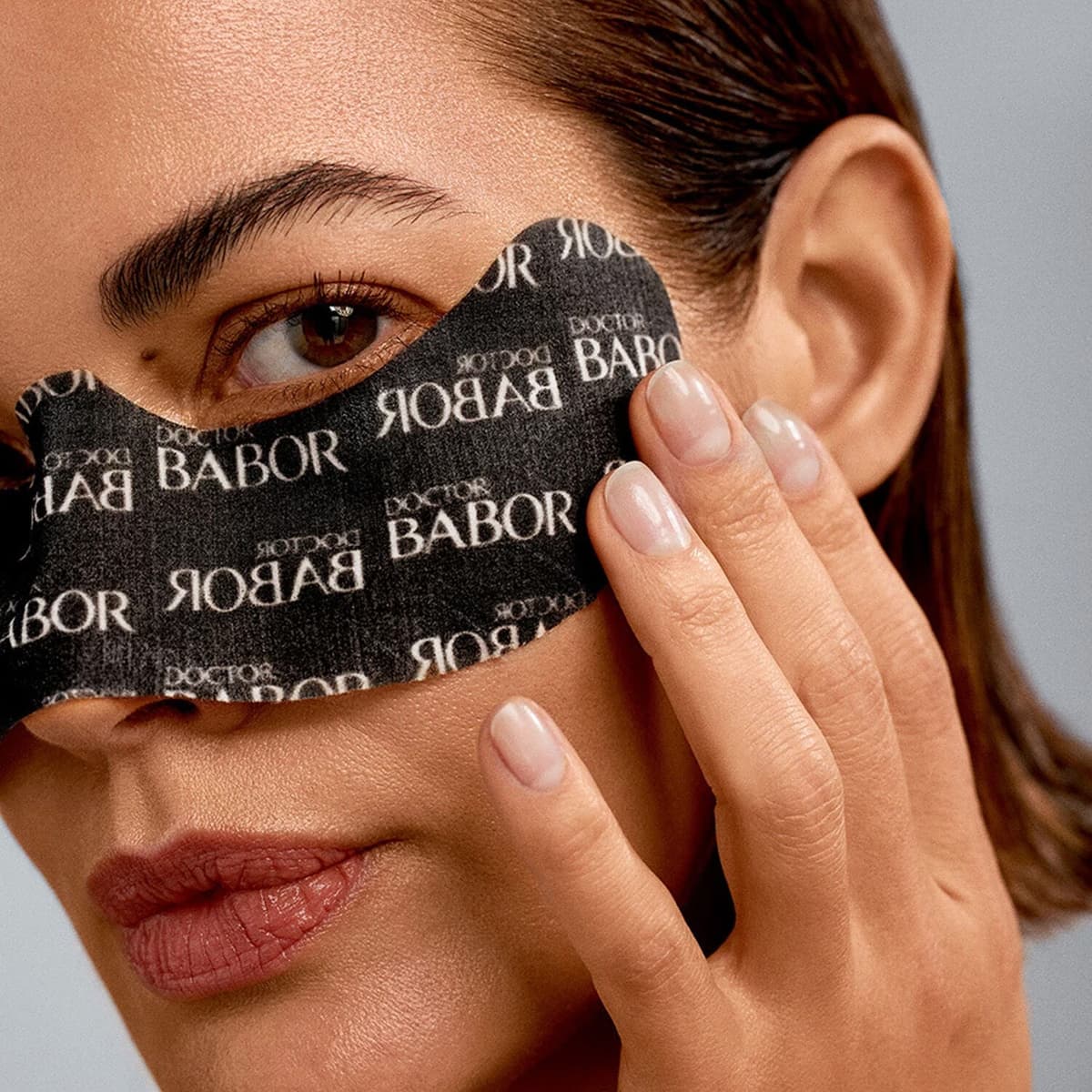 BABOR Doctor Babor Refine Triple Pro-Retinol Eye Zone Patch 5pcs