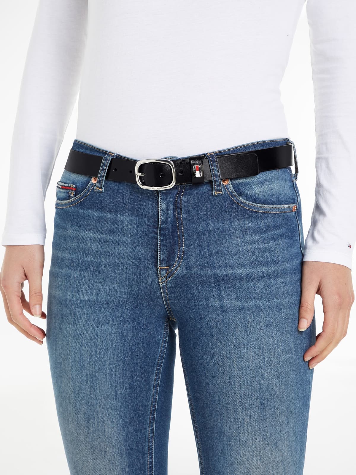 Ledergürtel TOMMY JEANS "TJW OVAL 3.0 cm breit", Damen, Gr. 95, schwarz, Rindsleder, Gürtel Ledergürtel, Ovale Einfachdornschließe und Logo am Verschluss