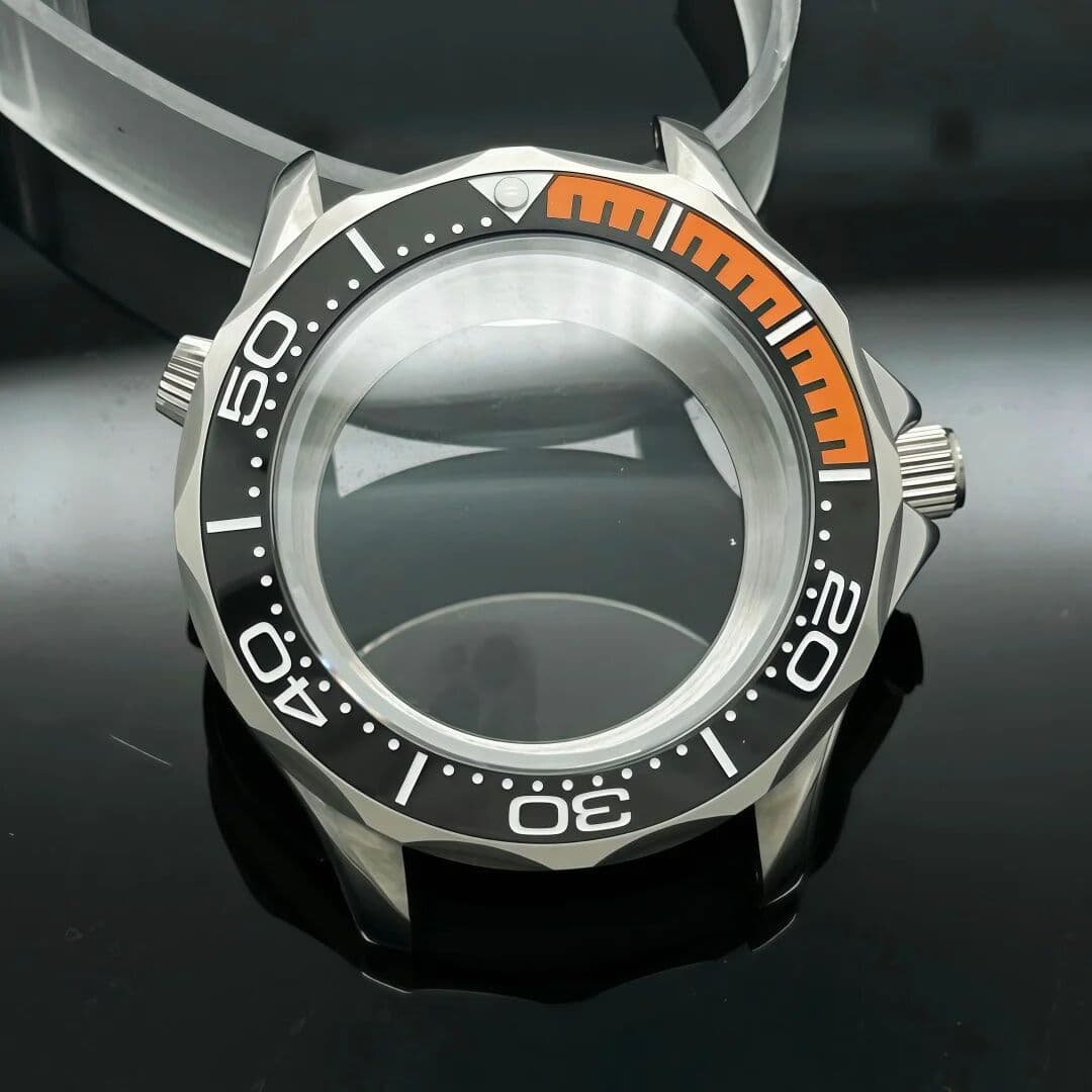 GMOGAR Silver 41mm Case Dive Watch Modification Accessories for Omg Sea Horse 300 Submarine Series Watch Fits Seiko NH35 NH36 Movement