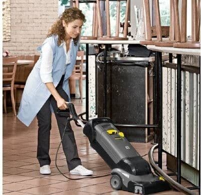 Lavadora e Secadora de Pisos BR 30/4 C ADV Karcher 1.783-213.0