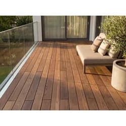 Thermoesche Terrassendielen, 21x145 mm, seitlich genutet, glatt/glatt