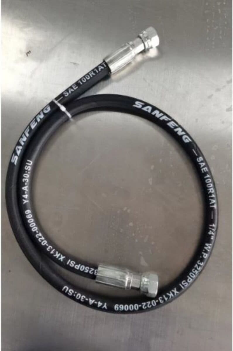 Hydrauliska Ledningar För Domkraften Evert Zl624001233