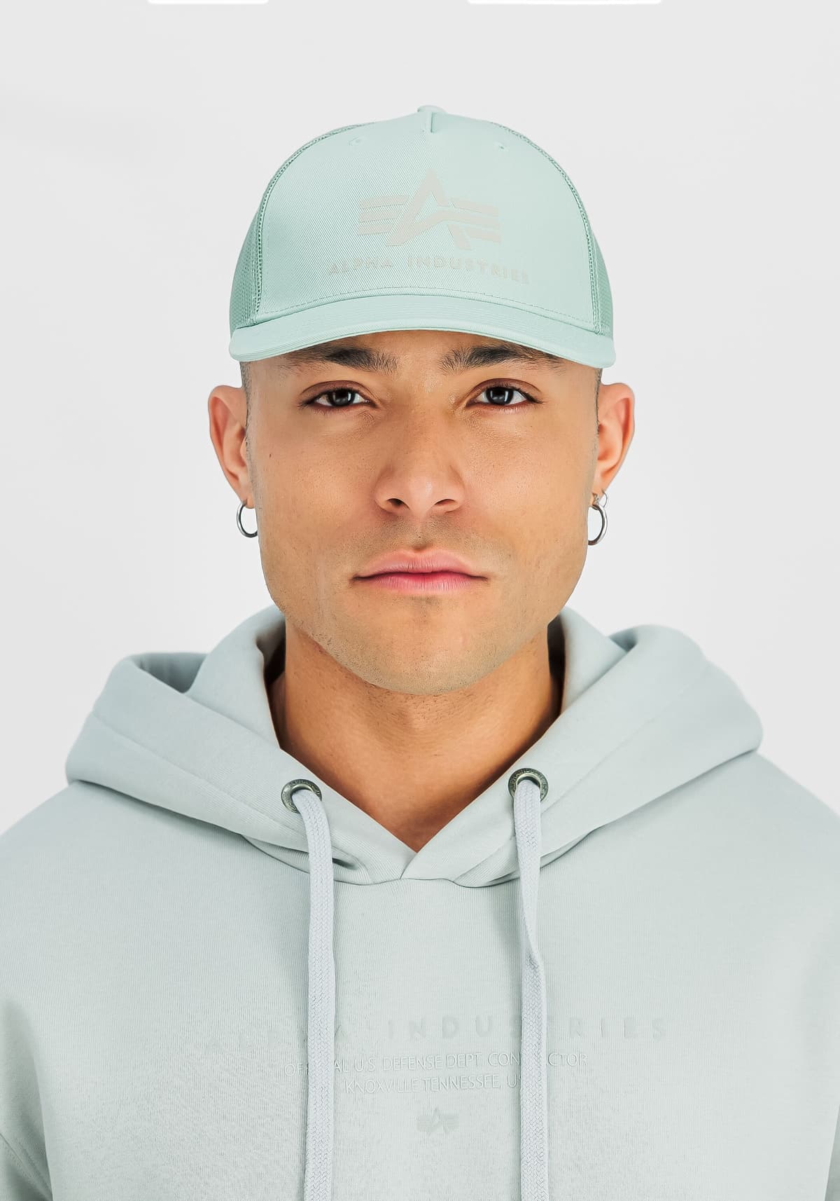 Trucker Cap ALPHA INDUSTRIES "Basic Trucker Cap", Gr. onesize, grün (frost grün), Baumwolle, Caps Trucker Cap