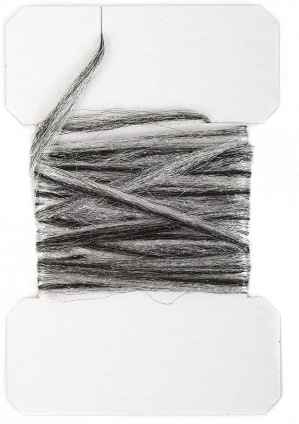 Fly-Dressing Klingberg Bugyarn (Färg: Spent Spinner)