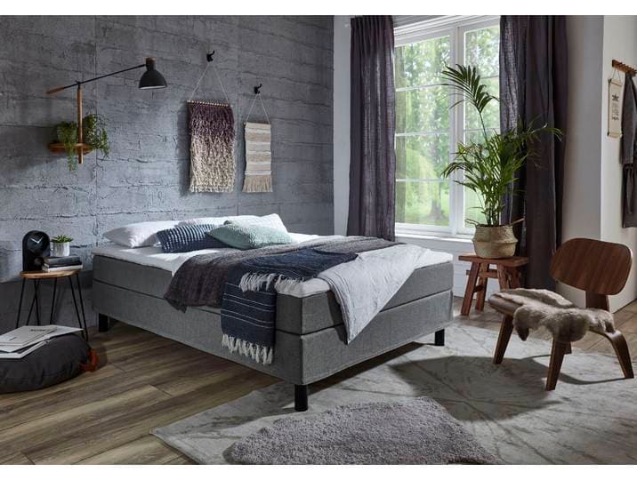 Boxbett Happy , grau, B:140cm L:200cm, Bettgestell und seitliche Einfassung der Matratzen: Strukturstoff, 100% Polyester;Spiegelfläche der Matratze: 100% Polyester;Topper: 100% Polyurethan, Bezug (100% Polyester);Bezug Kopfkissen und Steppdecke: Microfaser (100% Polyester), waschbar bis 95C;Füllung Kopfkissen und Steppdecke: silikonisierte Hohlfaser (100% Polyester), anti-alergisch, ATLANTIC HOME COLLECTION, Komplettbetten, Boxbett, ohne Kopfteil, mit Topper, wahlweise mit oder ohne Bettwaren