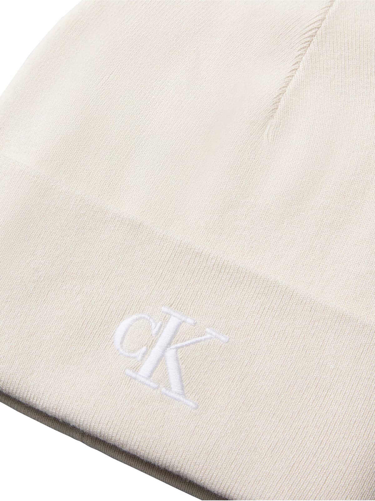 Beanie CALVIN KLEIN JEANS "CK FINE RIB BEANIE", Damen, light hay, Strick, Viskosemischung, unifarben, Mützen Beanie, Regular fit mit Markenlogo light hay Einheitsgröße