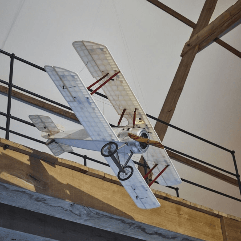 Authentic Models Macheta avion SOPWITH CAMEL 250cm