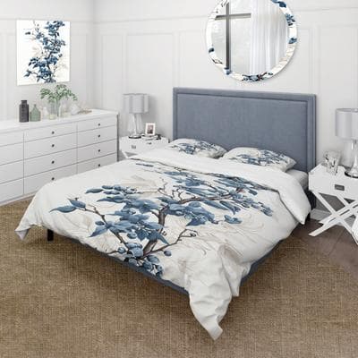 DESIGN ART "Designart ""Windy white and Blue tree beauty I"" Tree Bedding Cover Set - Traditional Bed Set with Shams"