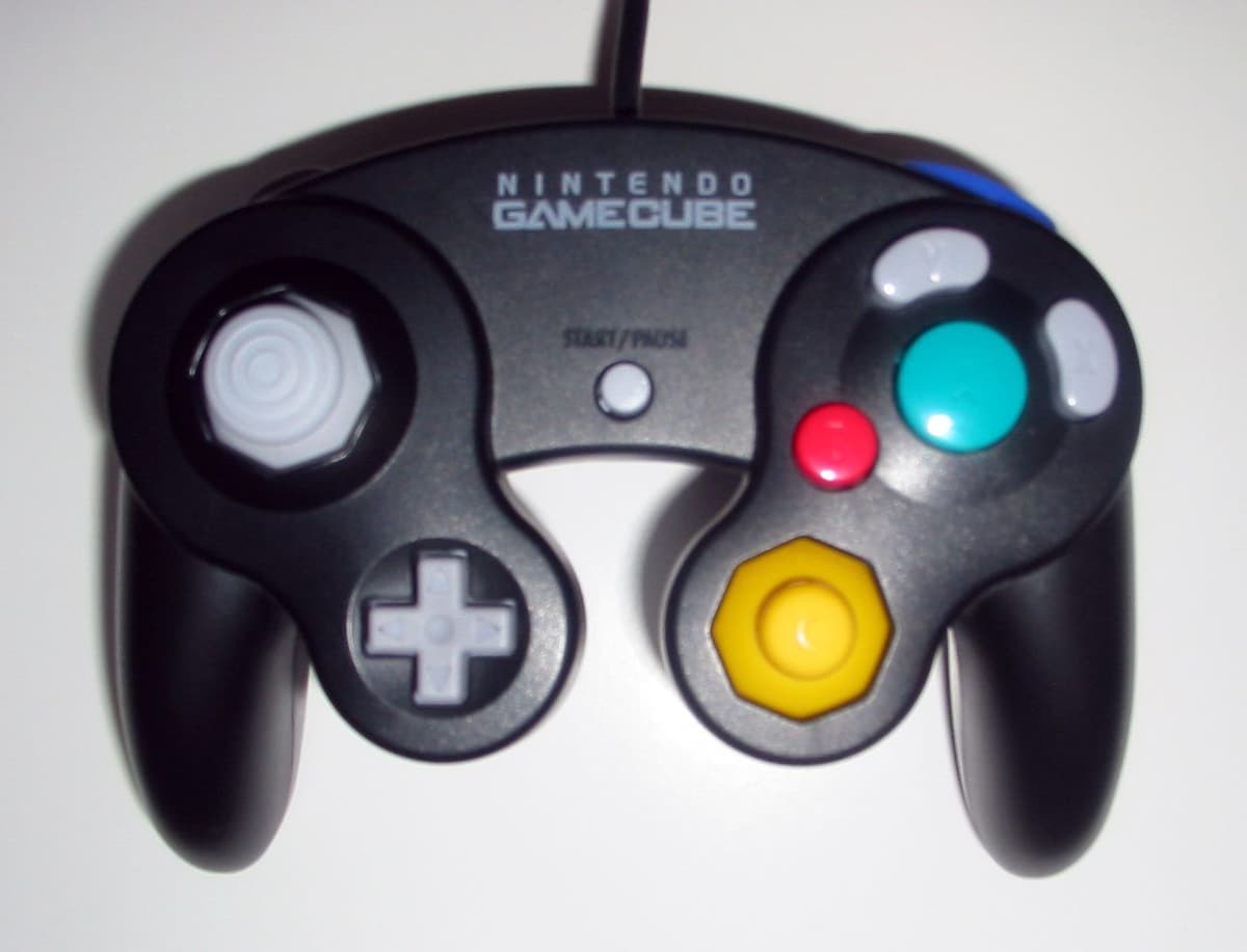 Langallinen Original Ohjain Musta Nintendo GameCube (Käytetty)