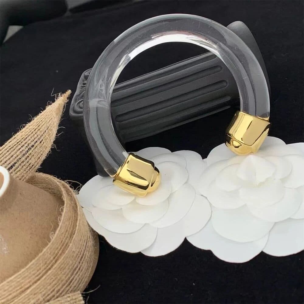 KNRIQUEN Fashion Senior Temperament Transparent Resin Bracelet Necklace for Women's Girl Gift Jewelry Accessory