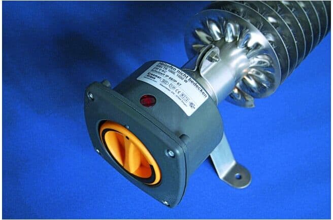 Kraemer&Kraus; Radiateur à tubes à ailettes 230V, 1000W, 700mm RRH TR 1000 ; Kraemer & Kraus (RRH TR 1000)