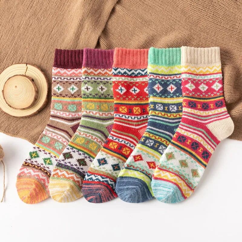 NONE 5 Pairs 1 Lot  Winter Vintage Christmas Socks Set Colorful Socks Pack Holiday Gift Free Size Thick Warm Wool Women Socks