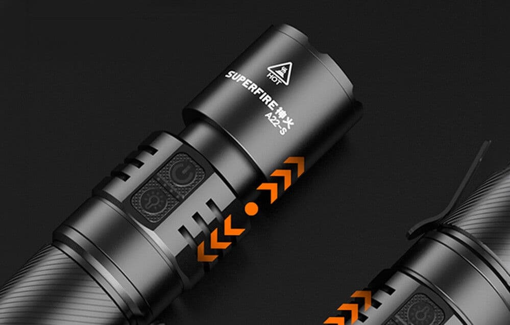 Superfire A22s Lommelykt 2300 Lm Med Zoom