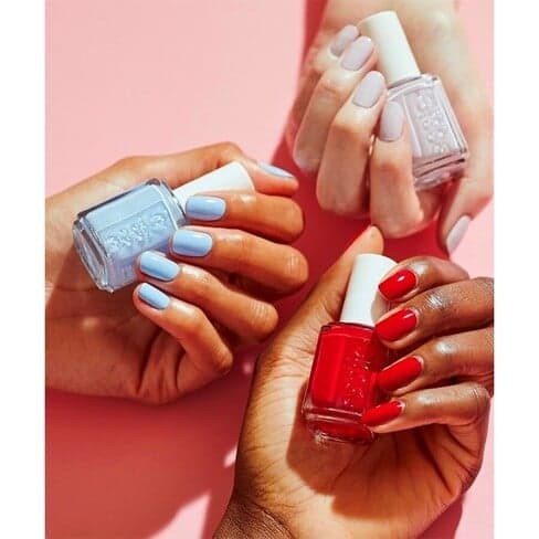 Essie Color Nail Polish 13,5mL 17 Muchi Muchi